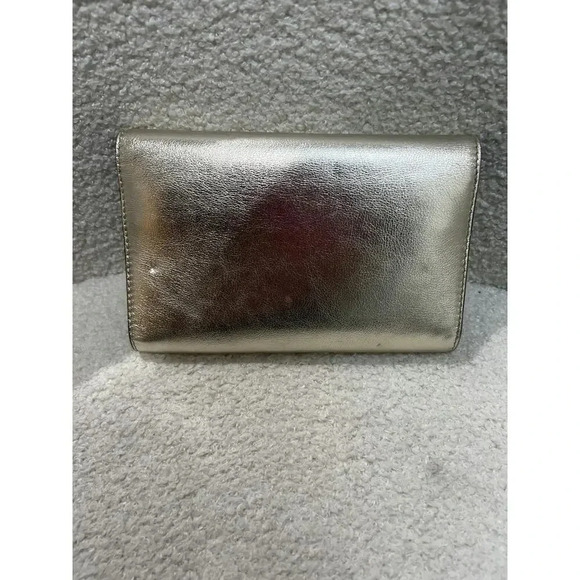 Fendi Metallic Gold Crossbody Bag - Like New with Logo Hardware - Picture 2 of 9